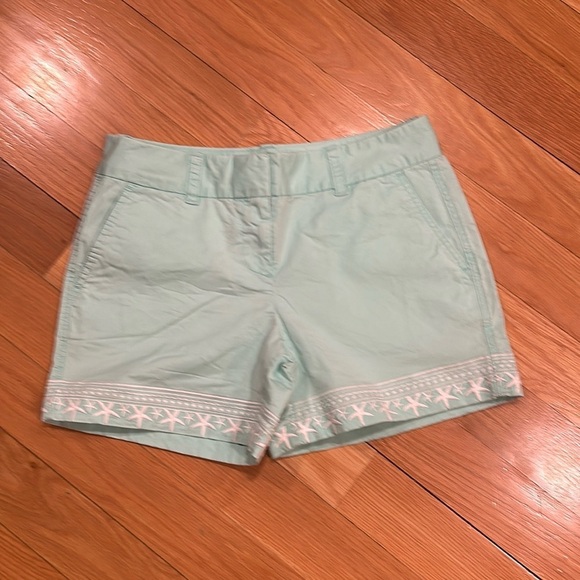 Vineyard Vines Pants - Vineyard Vines starfish shorts